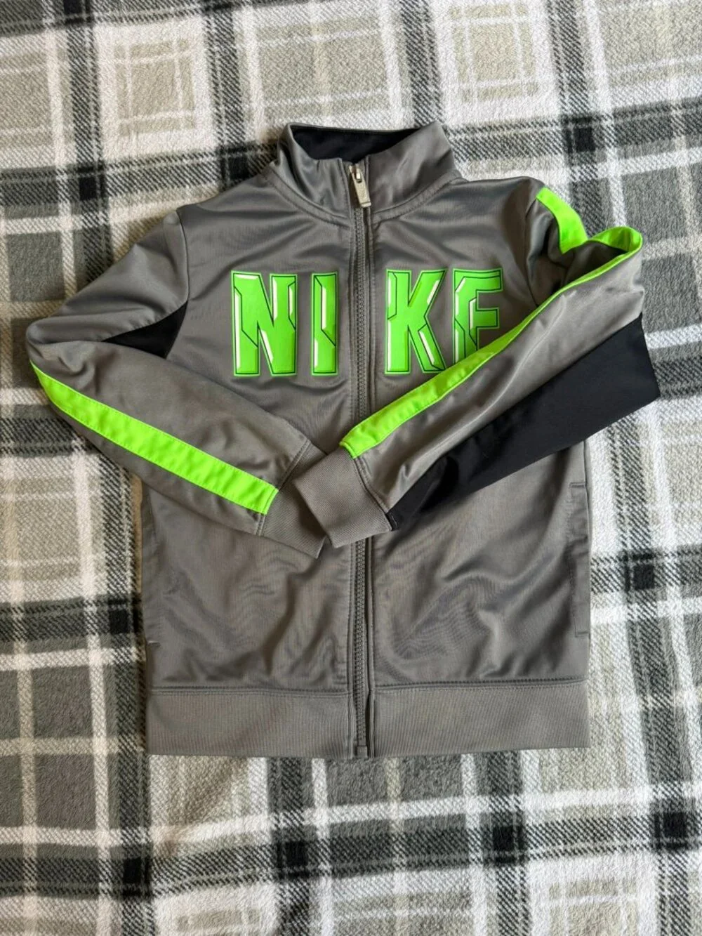 Nike Boys Track Jacket Gray Green NIKE Spellout Full Zip Athletic Size 7